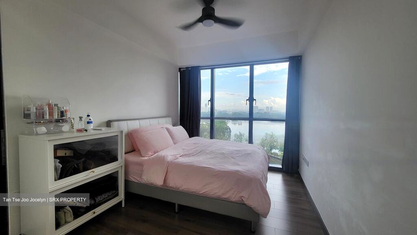 Lake Grande (D22), Condominium #460592441